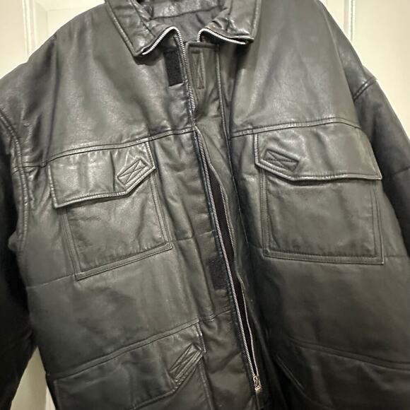 Vintage Wilsons The Leather Experts Men's Leather Zip Up Moto Jacket Size Large - Picture 5 of 10